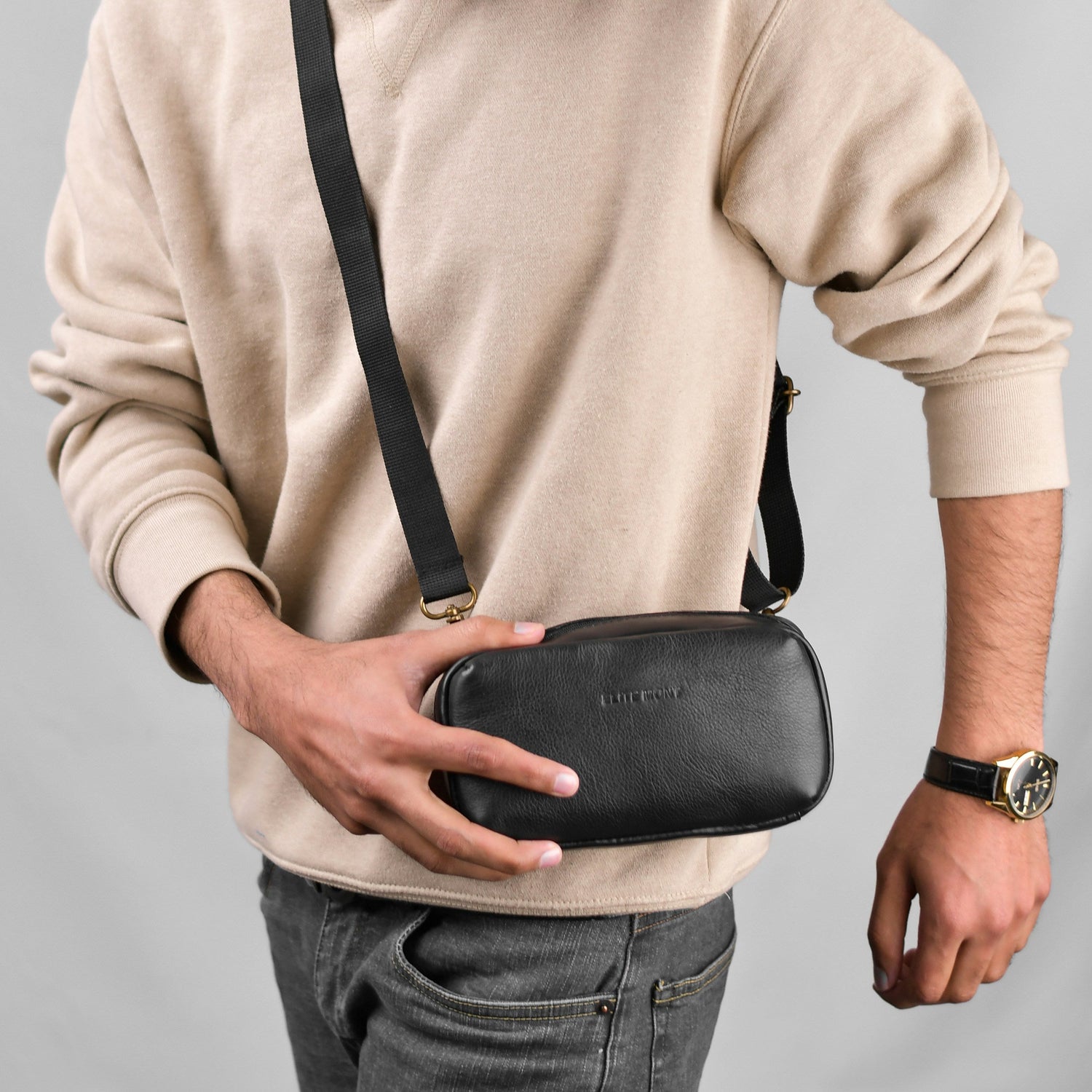Crossbody & Satchel